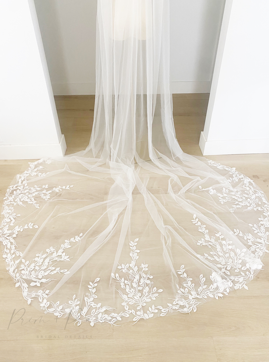 • MARNIE • lace bridal veil