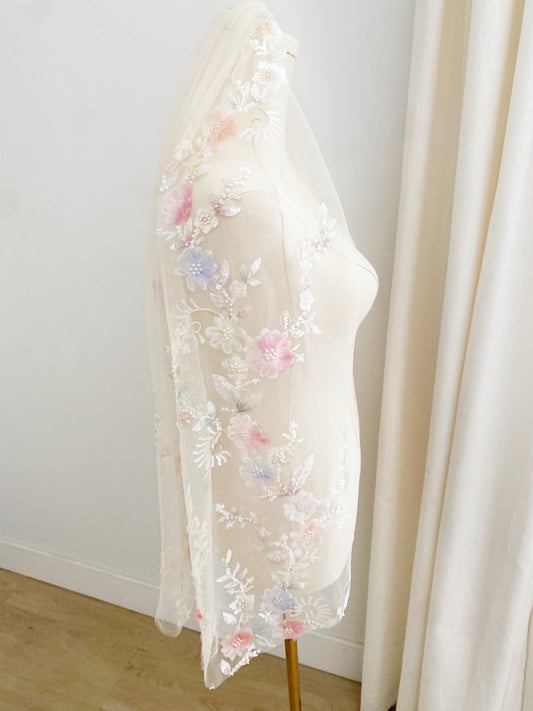 • ARI • 3D floral beaded bridal veil