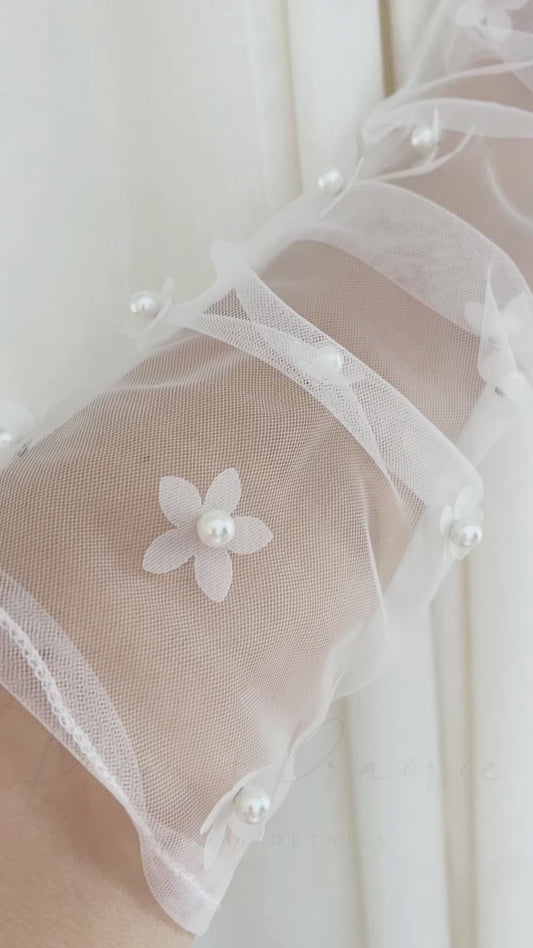 • FIORI • floral long tulle pearl gloves