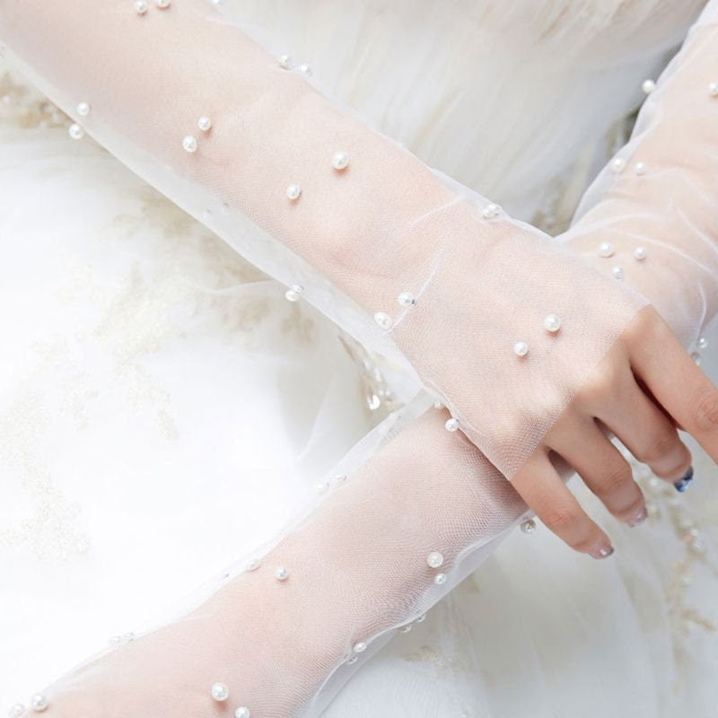 • EVA • long tulle fingerless pearl gloves