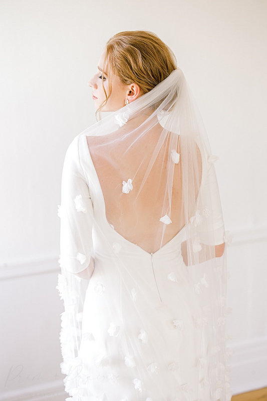 • BRIDGET • 3D flower bridal veil